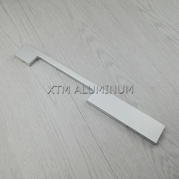 Bathroom Vanity Hardware