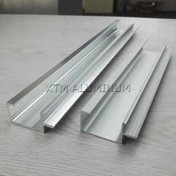 Kitchen Cabinet Door And Drawer Pulls